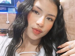 AliceLune's Live Nude Chat