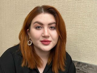 AliceRace's Live Nude Chat