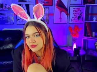 ElizaCee's Live Nude Chat