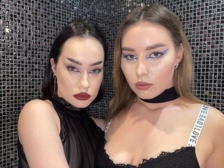 NicoleandMolly's Live Nude Chat