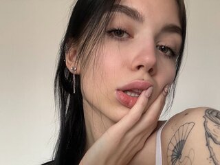 ScarletEden's Live Nude Chat