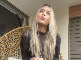 AuroraRodr's Live Nude Chat