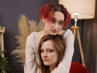 CateAndNorma's Live Nude Chat