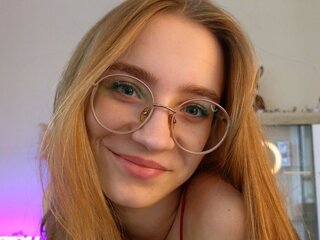 ElwynaAldis's Live Nude Chat