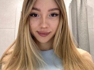 EmilliaMiller's Live Nude Chat
