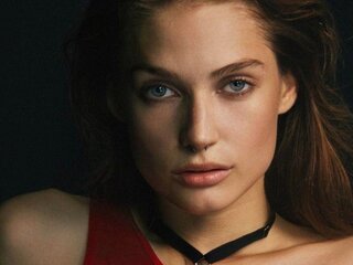 EvaMate's Live Nude Chat