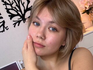 FettaBeruline's Live Nude Chat