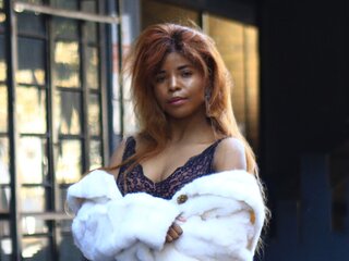 FifiCaramel's Live Nude Chat