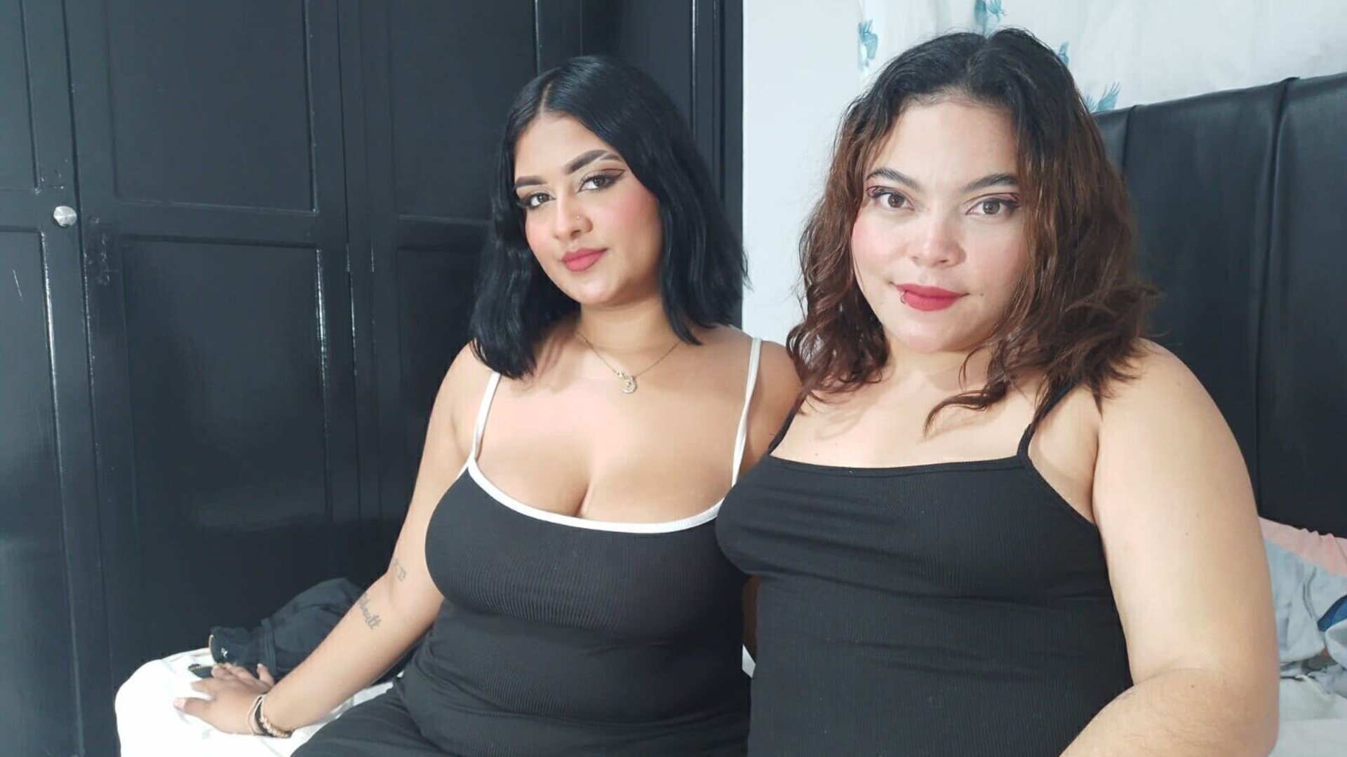 GreisYandFrances's Live Nude Chat