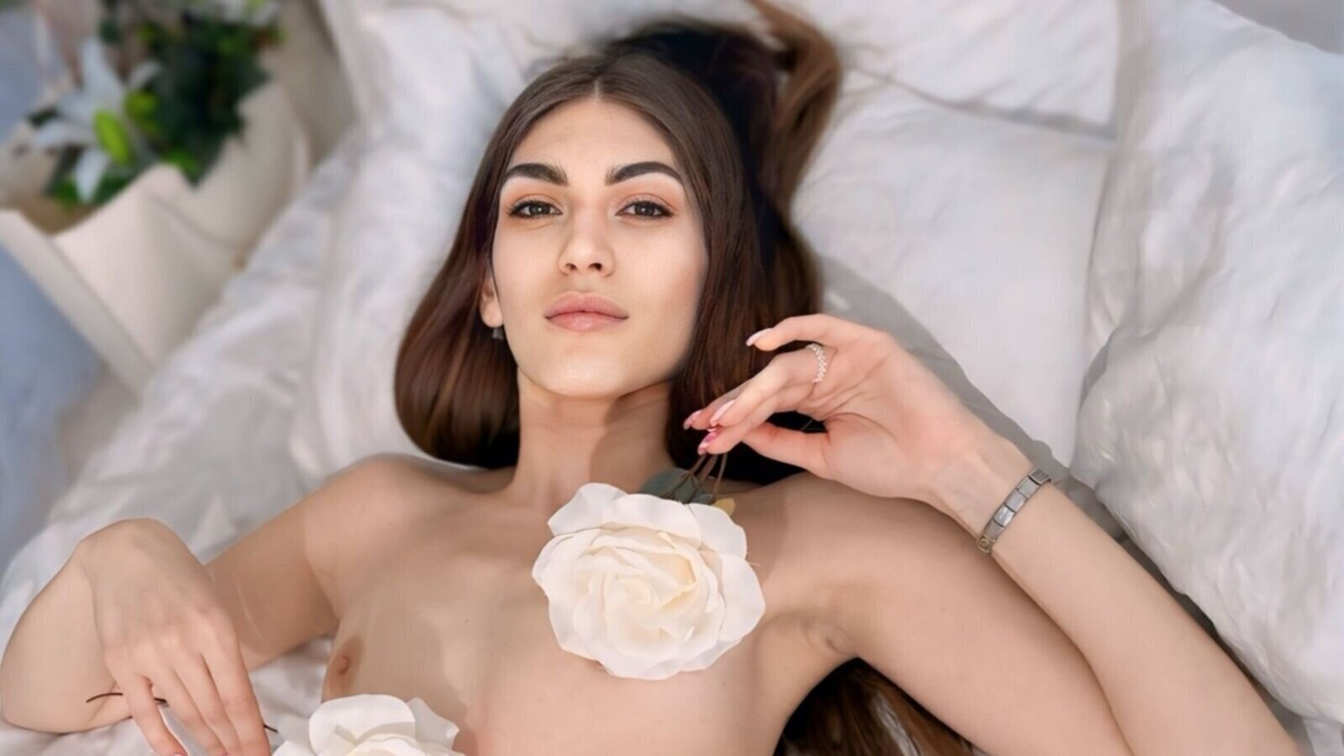 JennaFerro's Live Nude Chat