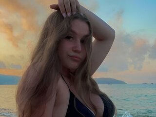 MeganPerson's Live Nude Chat