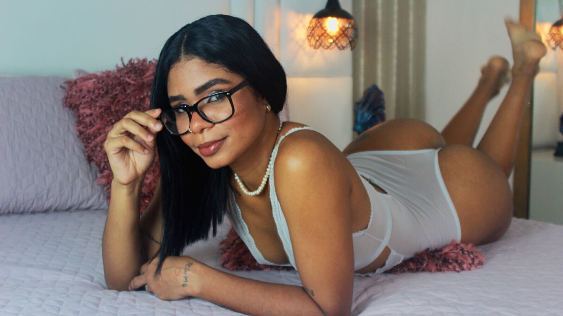 NatyRozz's Live Nude Chat