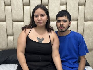 RoxanaAndLeo's Live Nude Chat