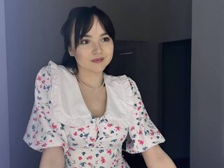 ShantiMillss's Live Nude Chat