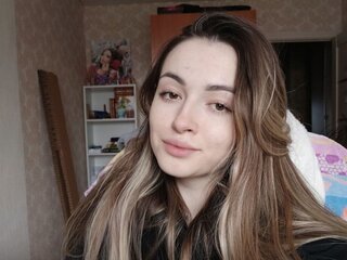 SynnoveHatter's Live Nude Chat